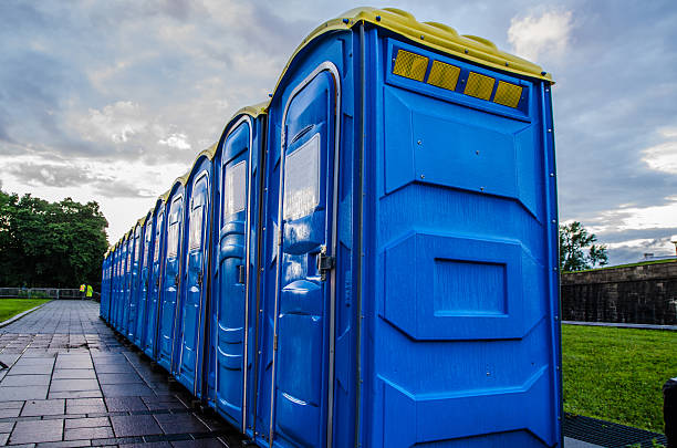 Best Porta potty delivery and setup  in Dixmoor, IL