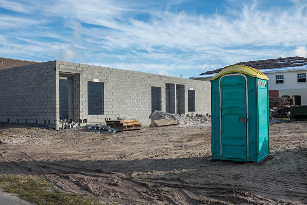 Portable Toilet Options We Offer in Dixmoor, IL